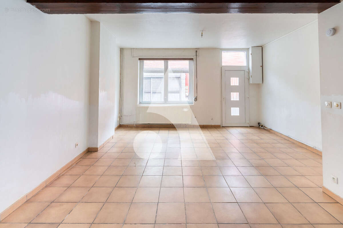 Maison à SAINT-AMAND-LES-EAUX