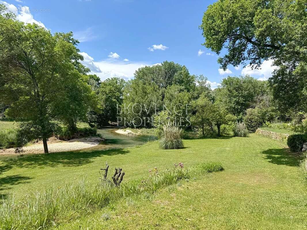 Maison à CHATEAUVERT