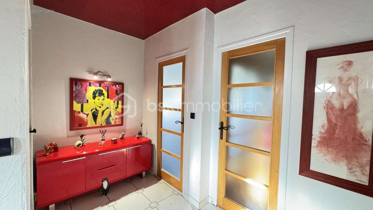 Maison à LAGRAVE