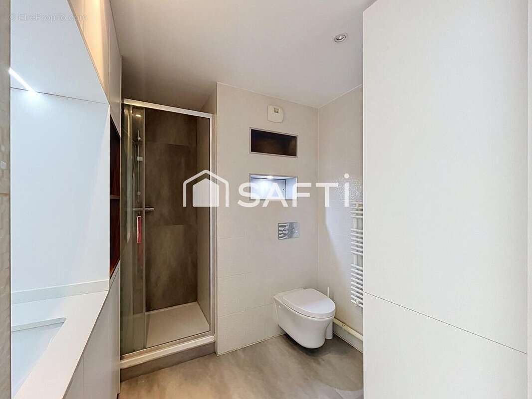 Photo 6 - Appartement à PARIS-18E