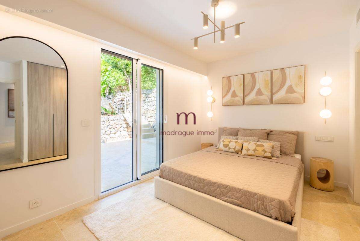 Maison 232 m² à La Turbie  - photo 12