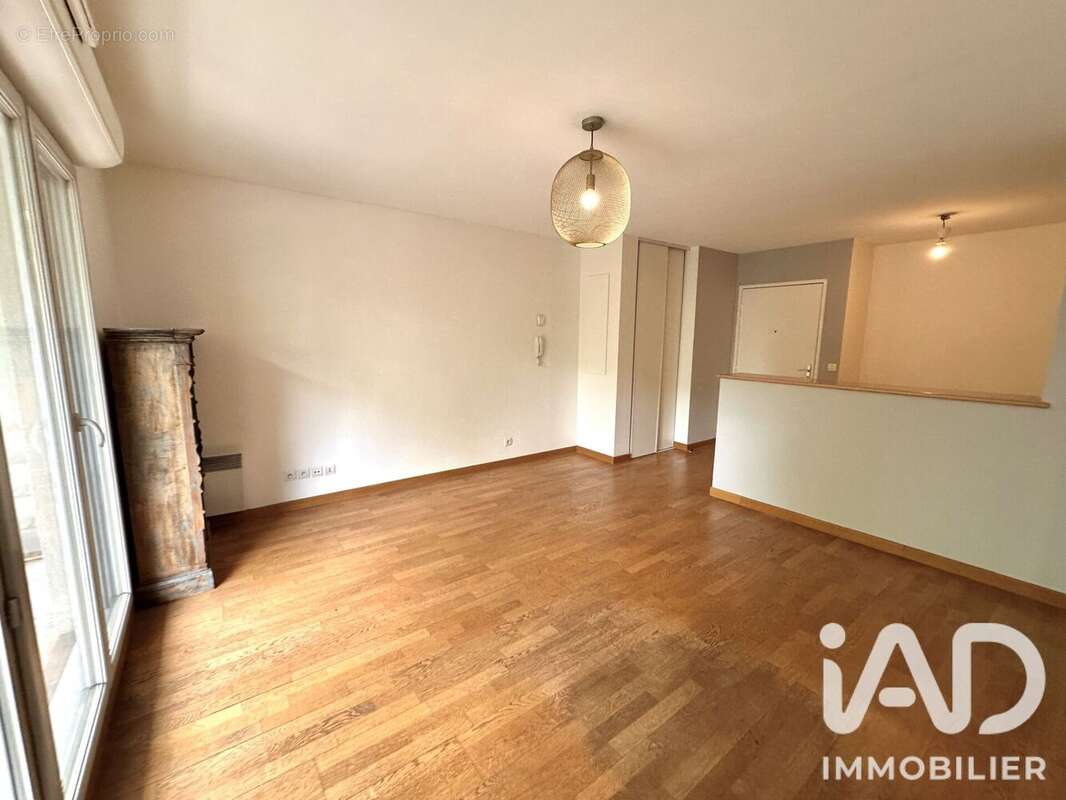 Photo 5 - Appartement à PARIS-18E