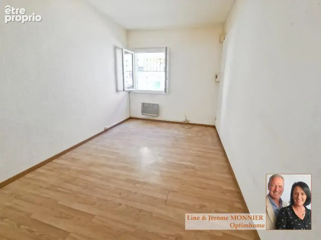 Perpignan Saint-Assiscle : Appartement T3 avec Cour Privée et Garage - photo 2