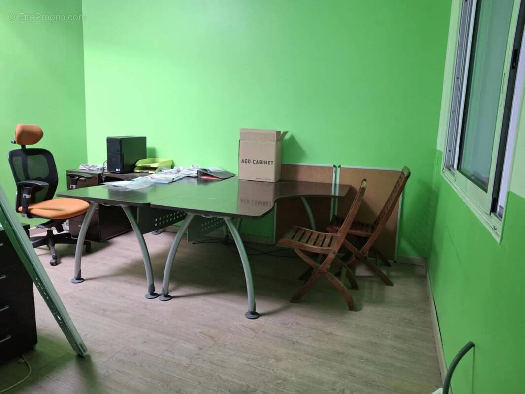 Commerce à SAINT-LOUIS