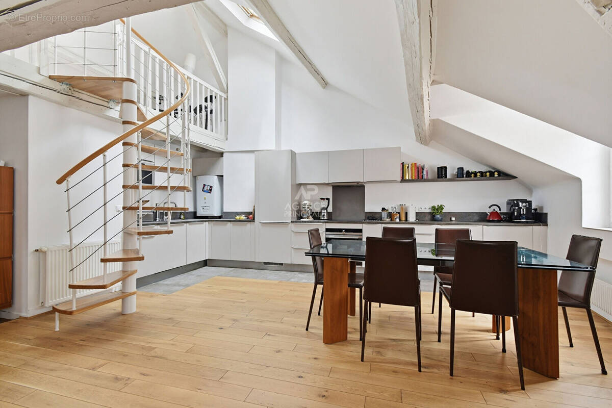 Appartement à SAINT-GERMAIN-EN-LAYE