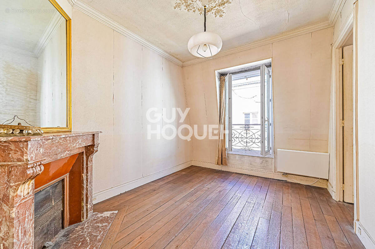 Appartement à PARIS-12E