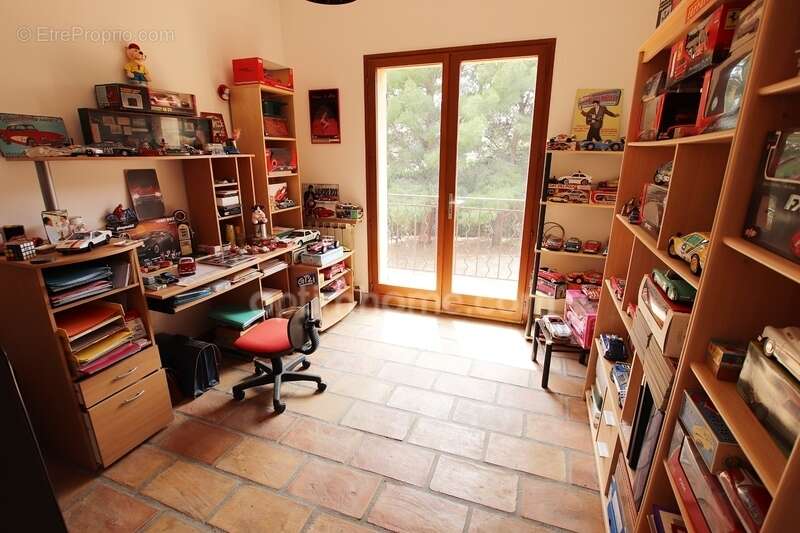 Propriete a vendre proche de l'etang de thau - photo 25