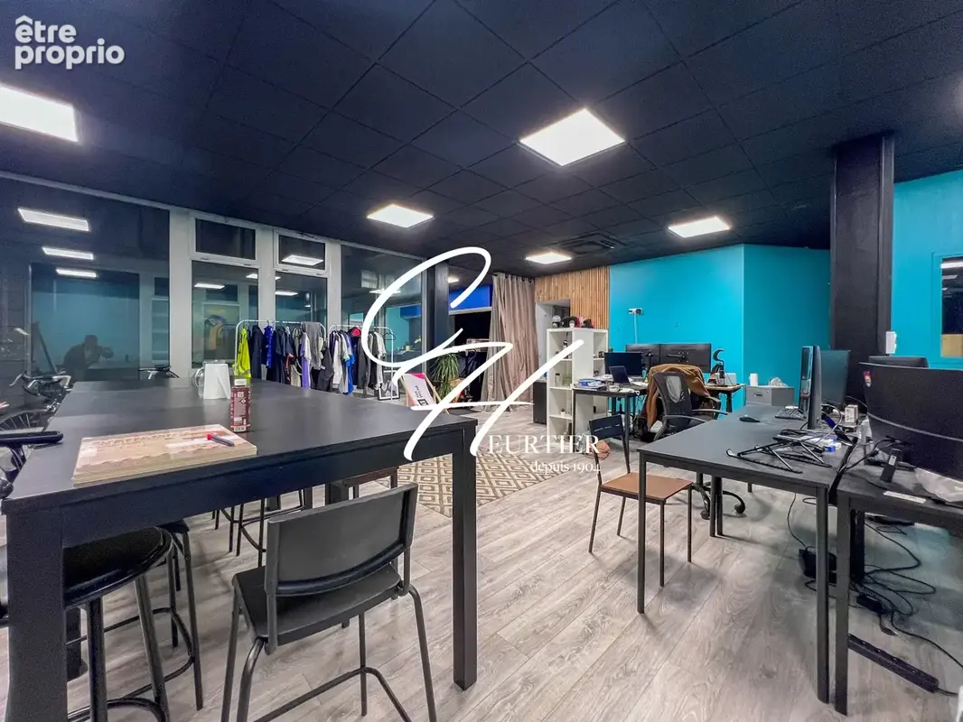 Commerce 192 m² à Saint-Martin-Le-Vinoux  - photo 4