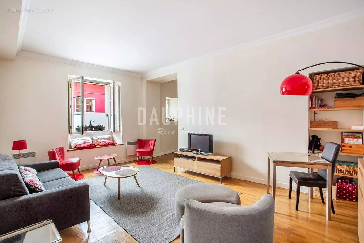 Appartement à PARIS-6E