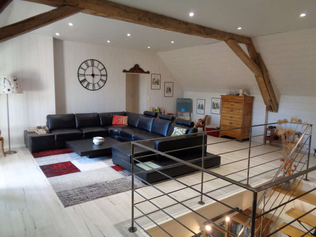 Maison à SERMAGES