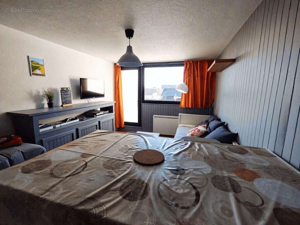 Appartement à BESSE-ET-SAINT-ANASTAISE