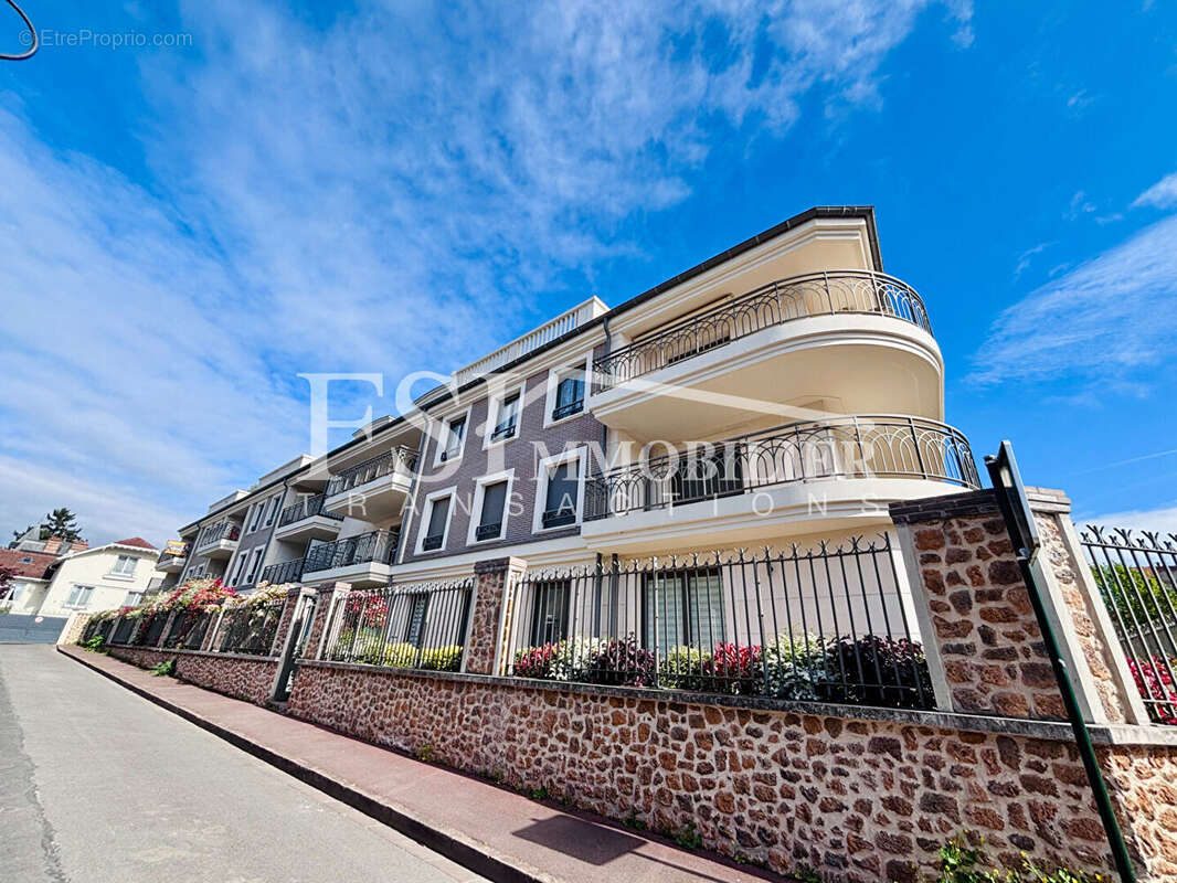Appartement Saint Leu La Foret 3 pièces 63.65m² + PARKING - CENTRE-VILLE - photo 10