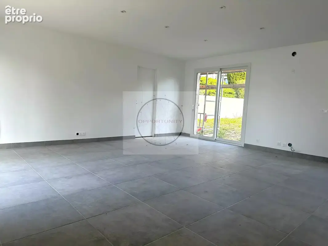 Maison  Neuve Jumelée 4 Pieces 105 m2 Habitable sur Jardin de 260 m2 - photo 5