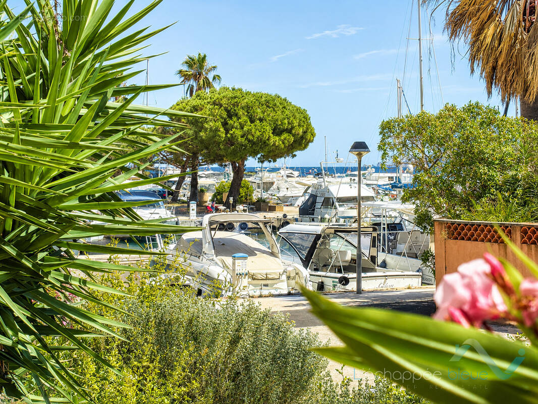 Appartement à HYERES