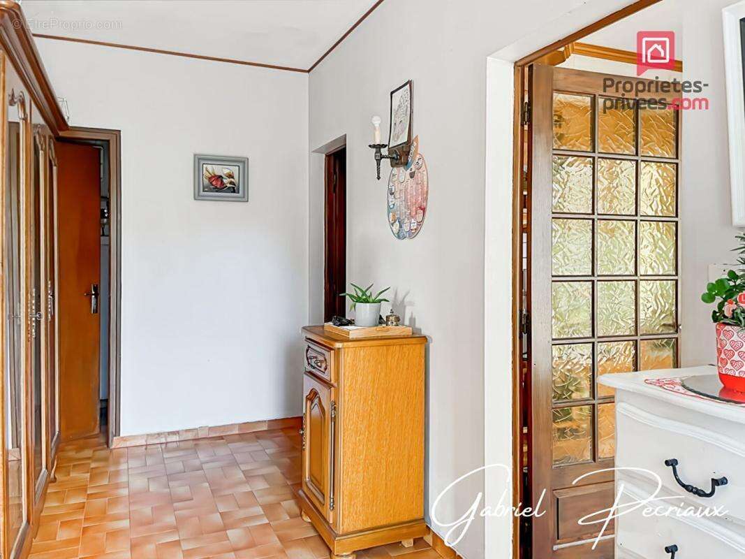 Maison 6 pièces 195 m2 - photo 3
