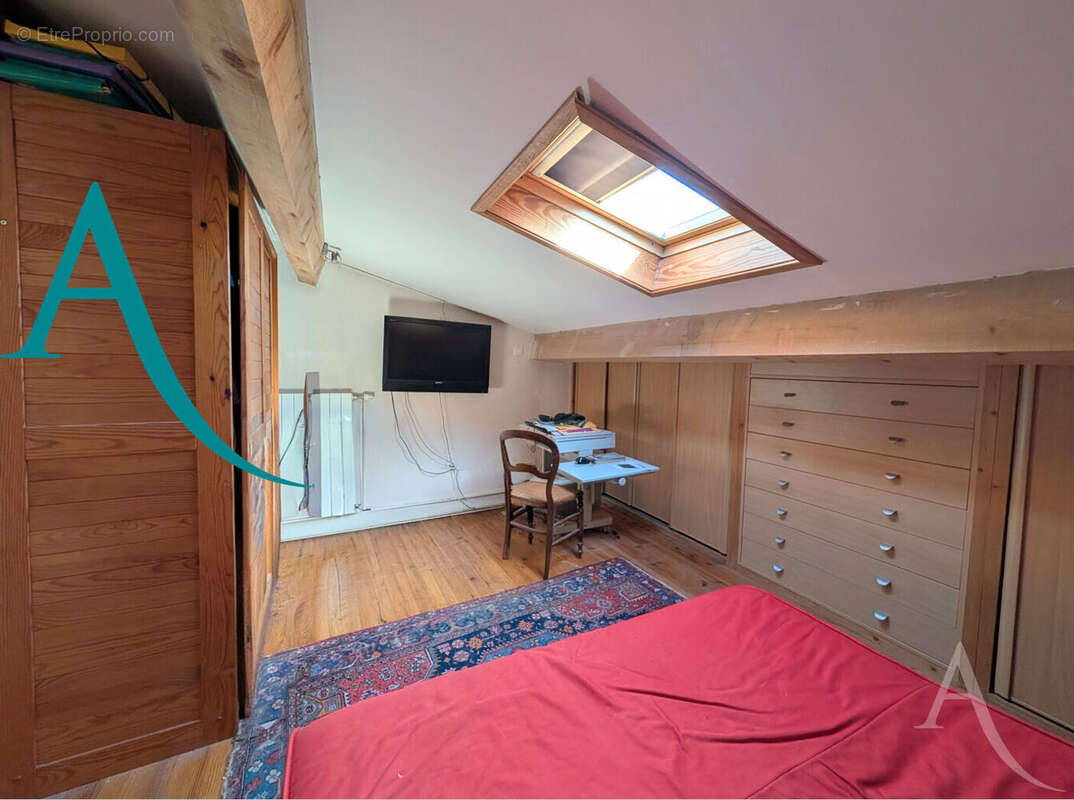 Maison de ville de 145 m2 avec patio, au calme absolu - photo 9