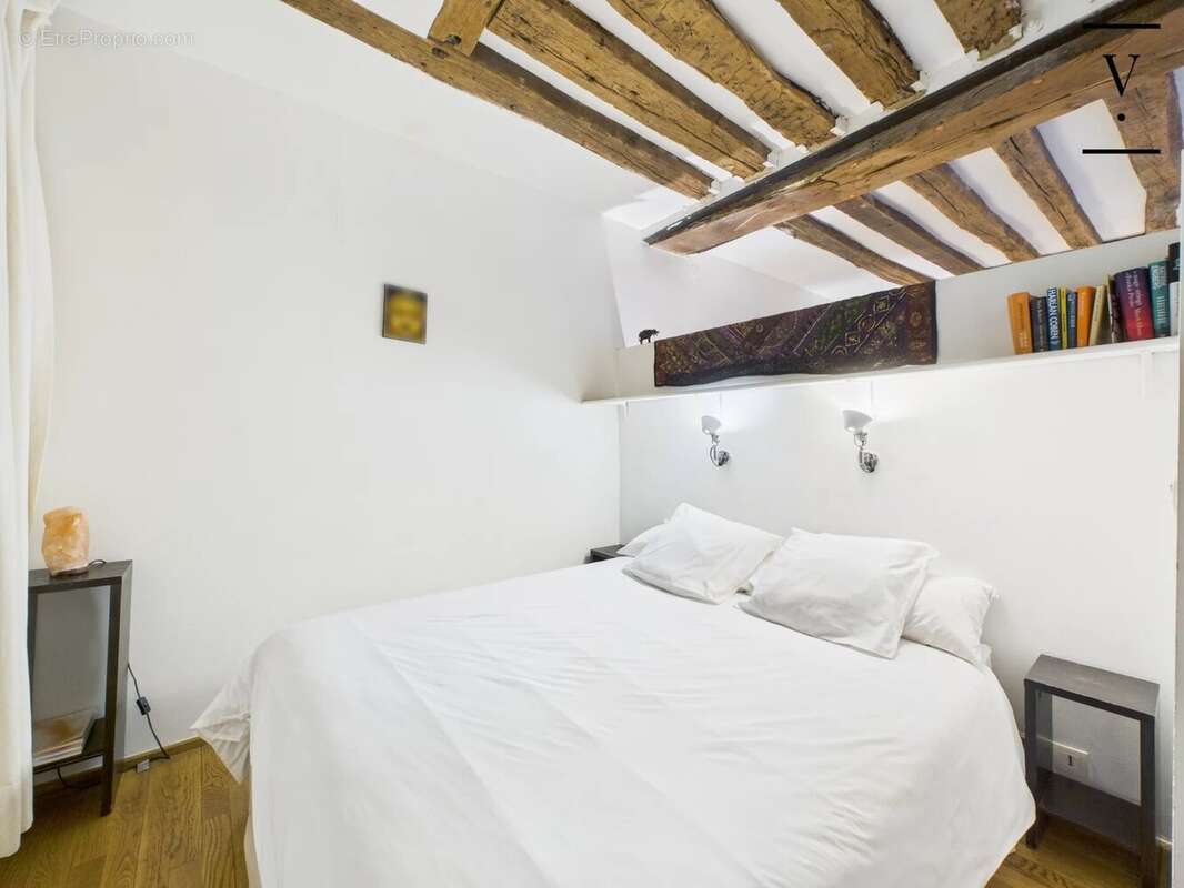 Appartement à PARIS-6E
