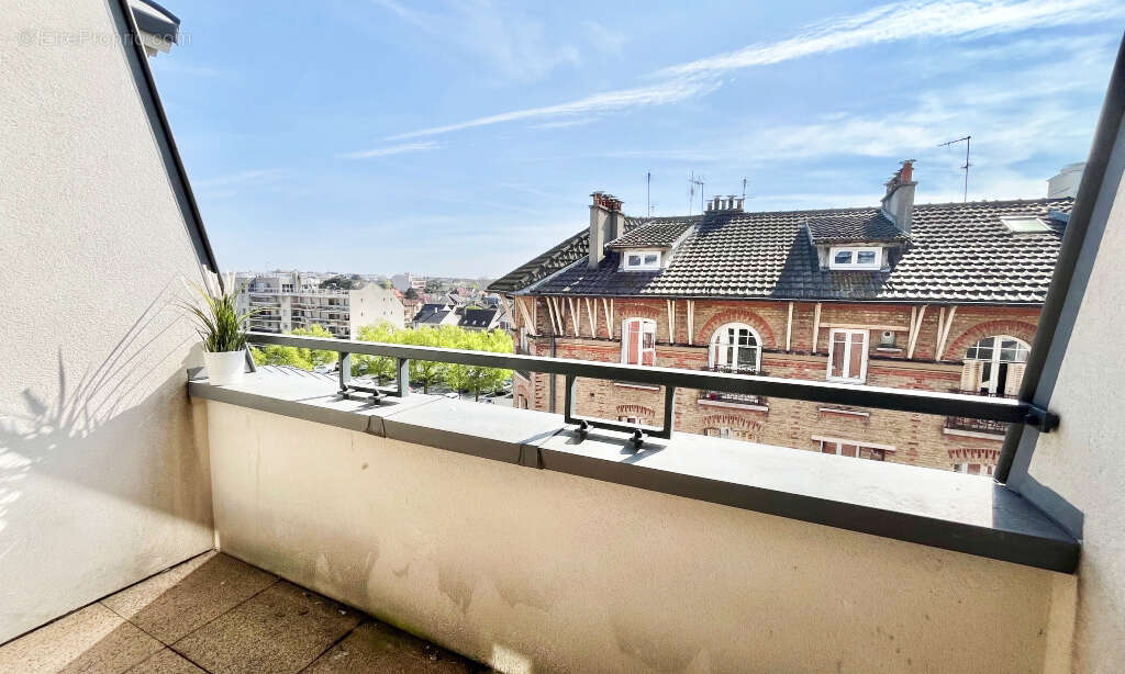 Appartement 64 m² à Sartrouville  - photo 4