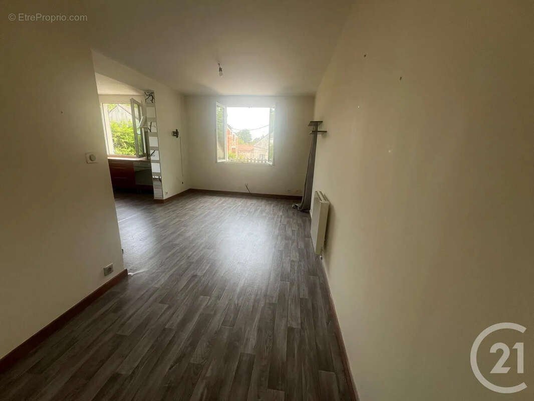 Appartement 50 m² à Montge-En-Goele  - photo 4