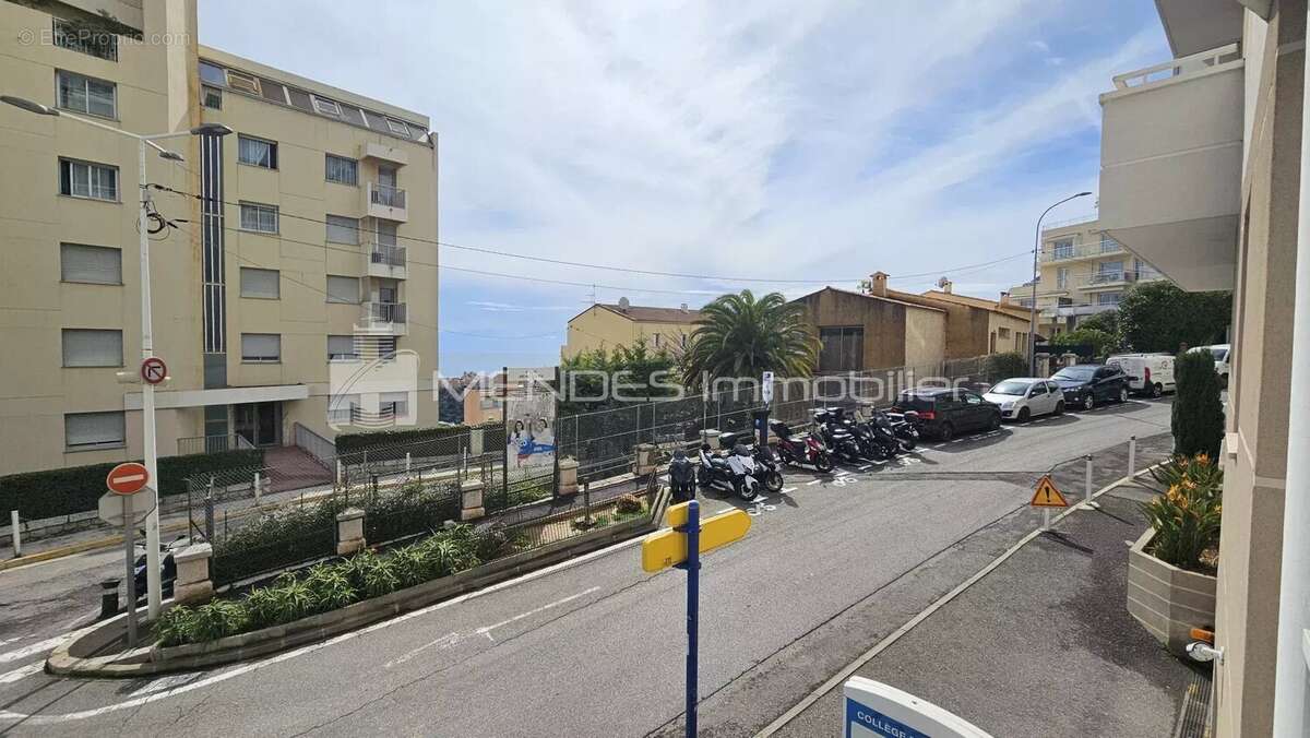 Appartement à BEAUSOLEIL