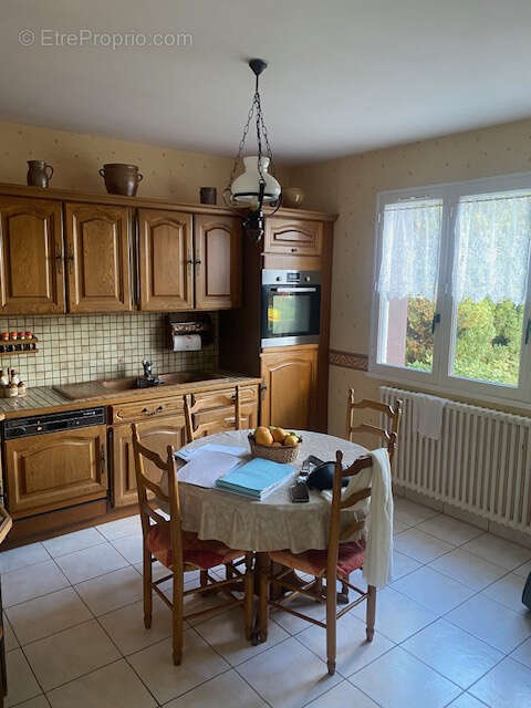 Maison à MINIAC-MORVAN