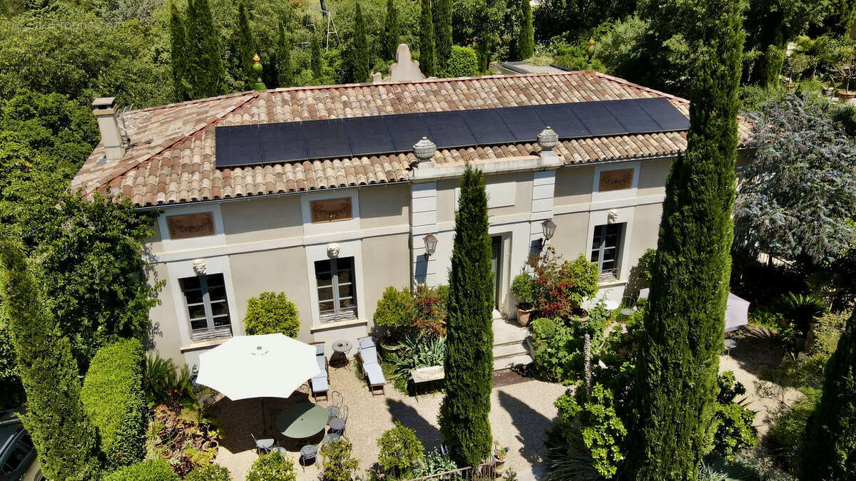 Maison à NIMES