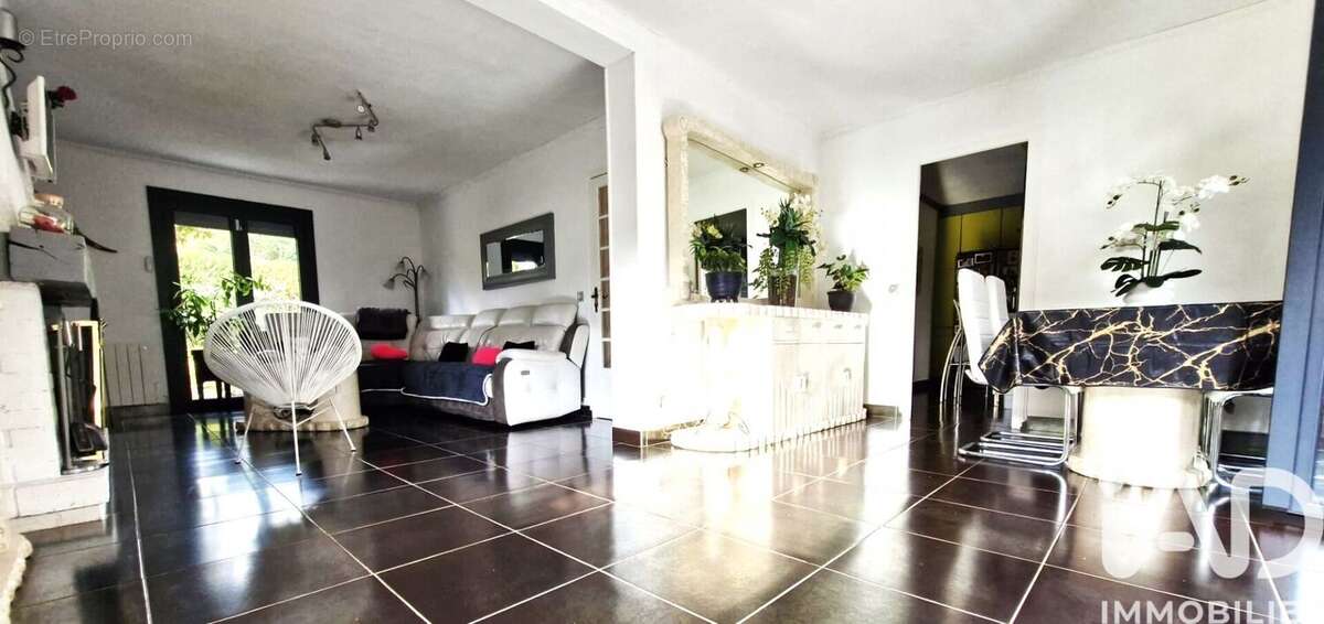 Photo 7 - Maison à MANDRES-LES-ROSES