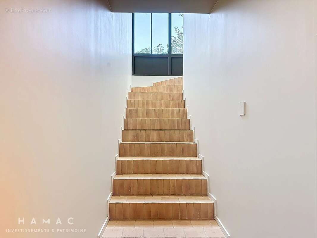 Maison à SAINTE-FOY-LES-LYON