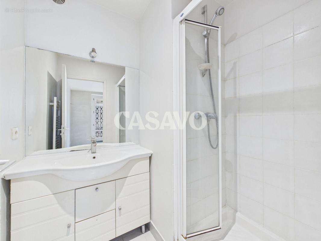 Appartement à PARIS-11E