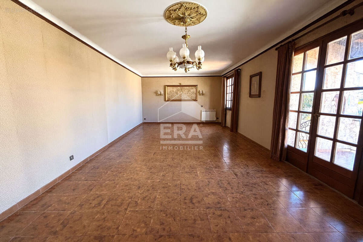 Maison à PORT-DE-BOUC