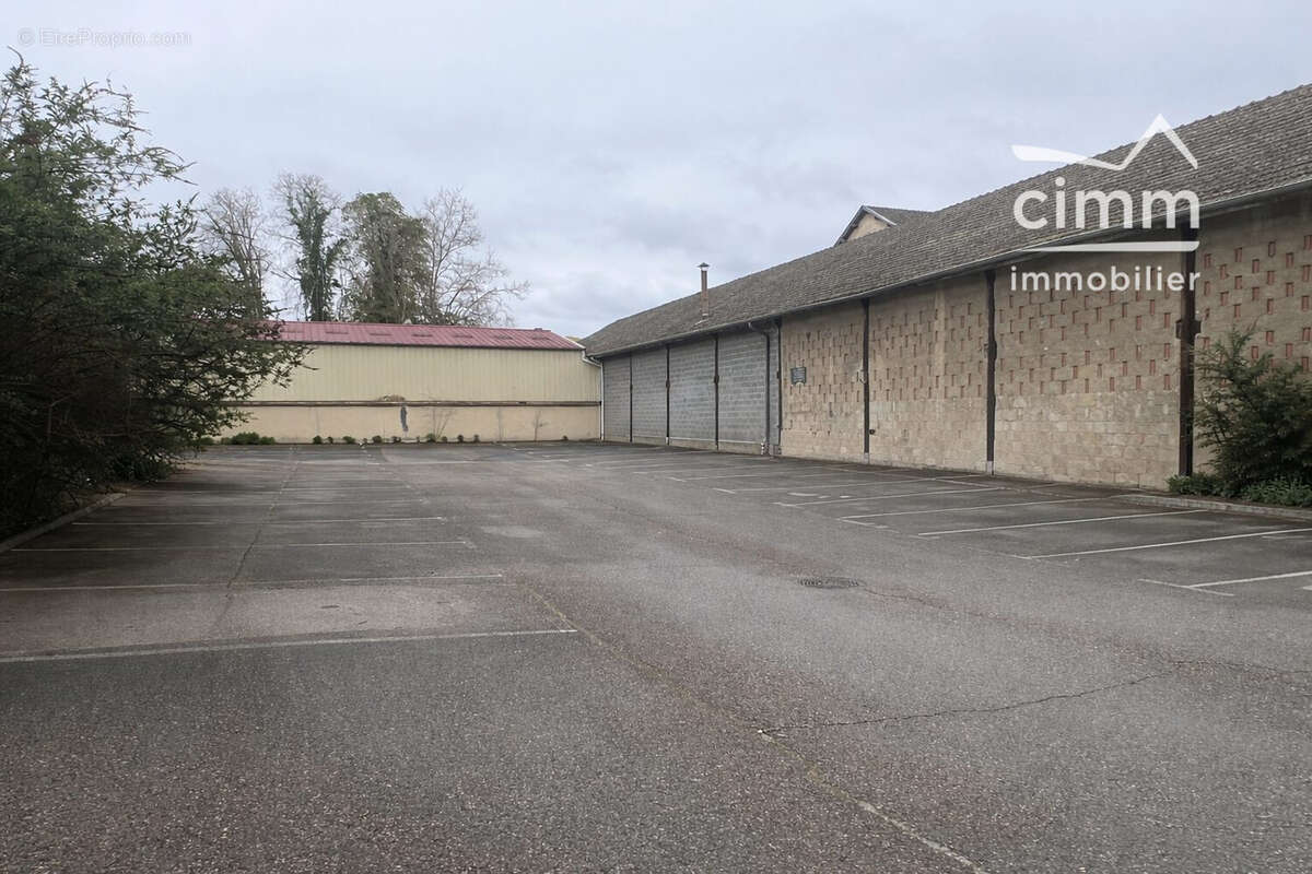 Appartement à SAINT-SIMEON-DE-BRESSIEUX