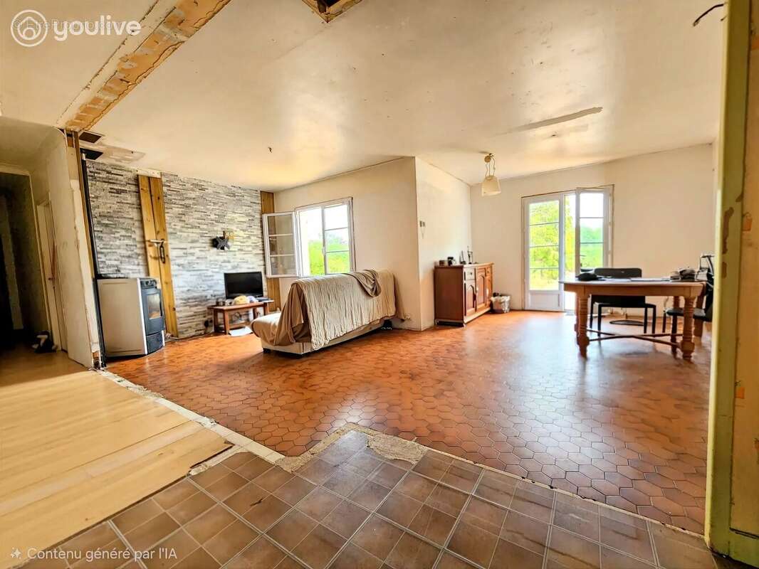 Maison à LES CLOUZEAUX