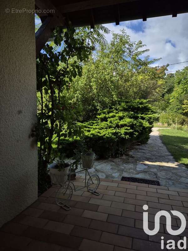 Photo 9 - Maison à PONT-SUR-YONNE