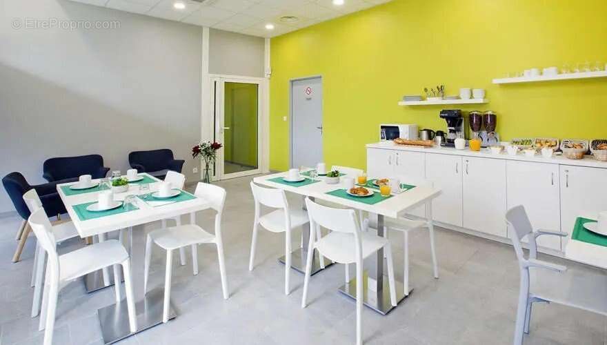 INVESTISSEMENT LOCATIF  Marseille 1er Arrondissement  Résidence Étudiante Les Estudines Marseille Flammarion - 4,96% de rentab - photo 8