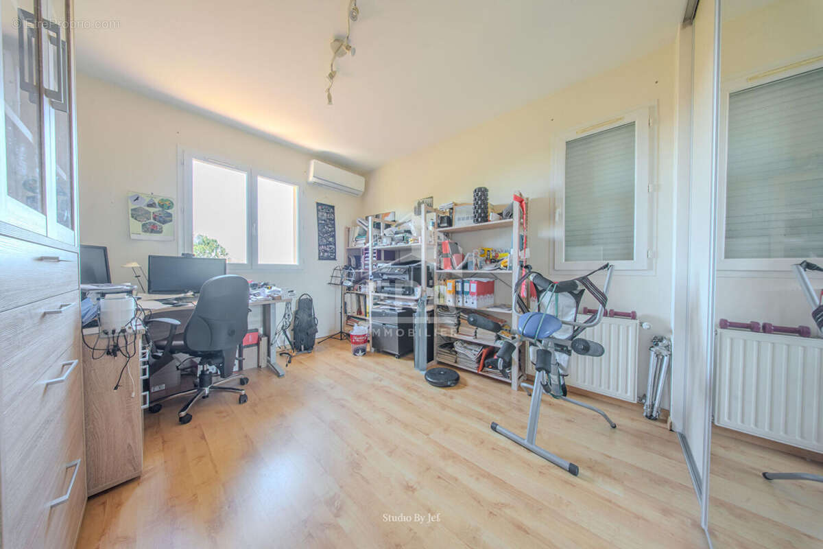 Maison 204m² à bruguières - photo 10