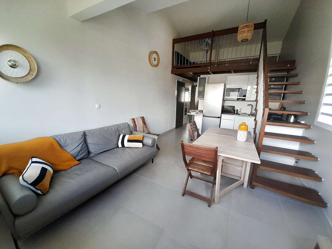 Appartement à LES TROIS-ILETS