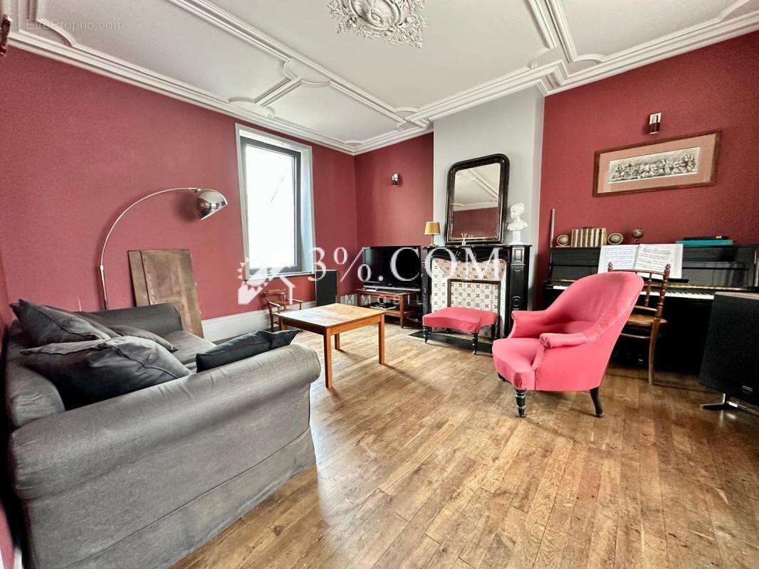 Maison à SAINT-MARTIN-BOULOGNE