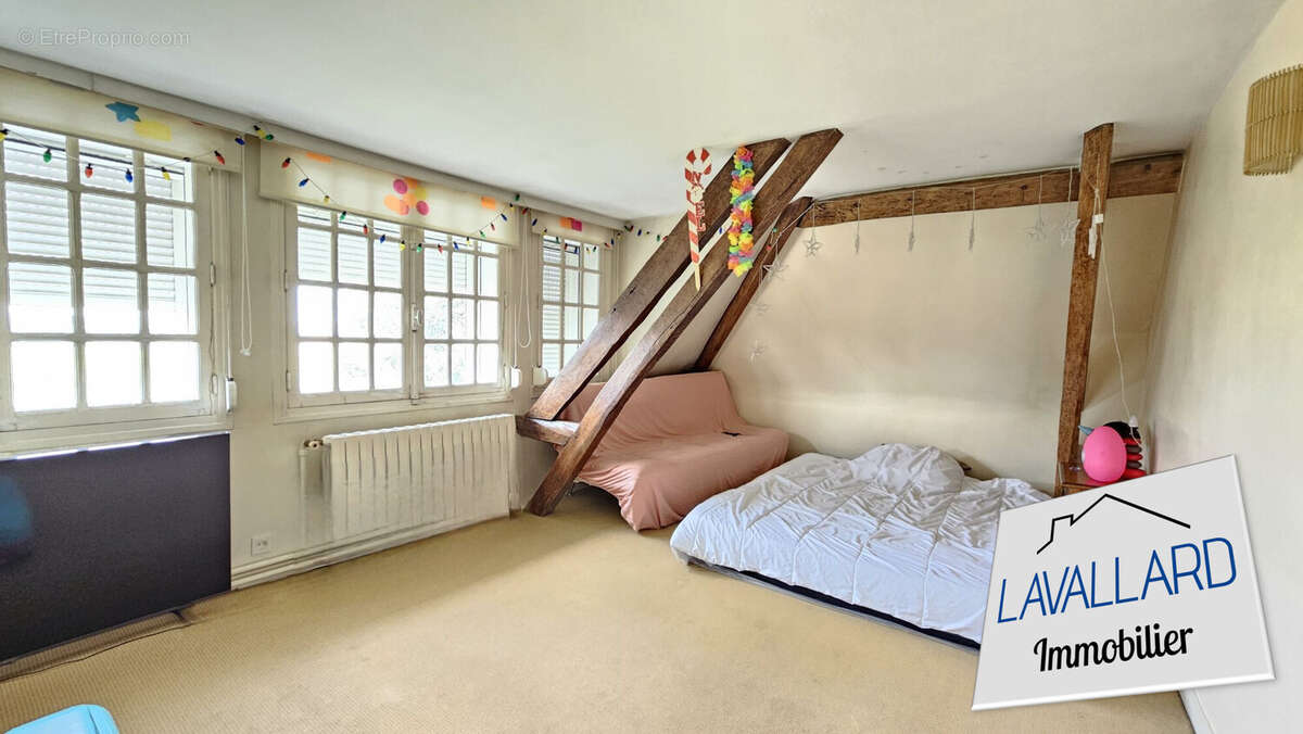 Maison à VILLERS-BOCAGE