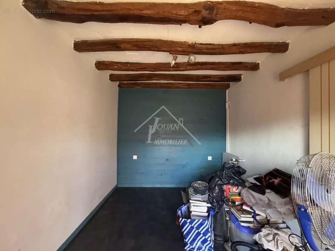 Maison à PARAY-LE-FRESIL