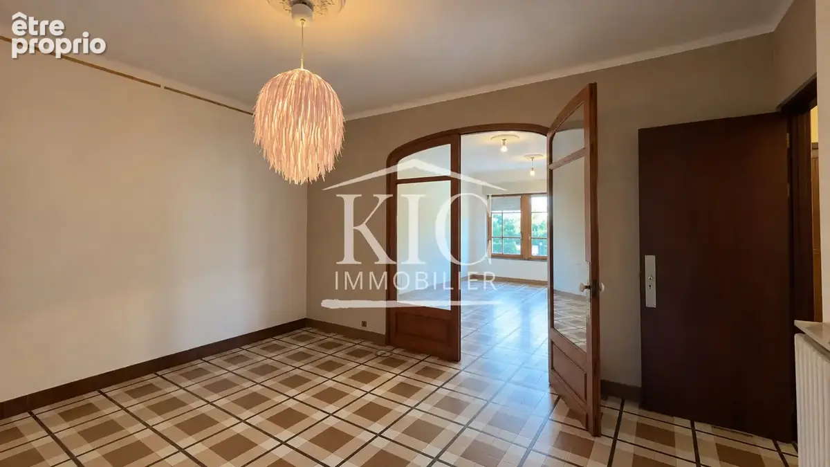 PROCHE CARCASSONNE - Ensemble 2 Maisons 175 m2 et 158 m2 - Garages - Piscine - photo 20