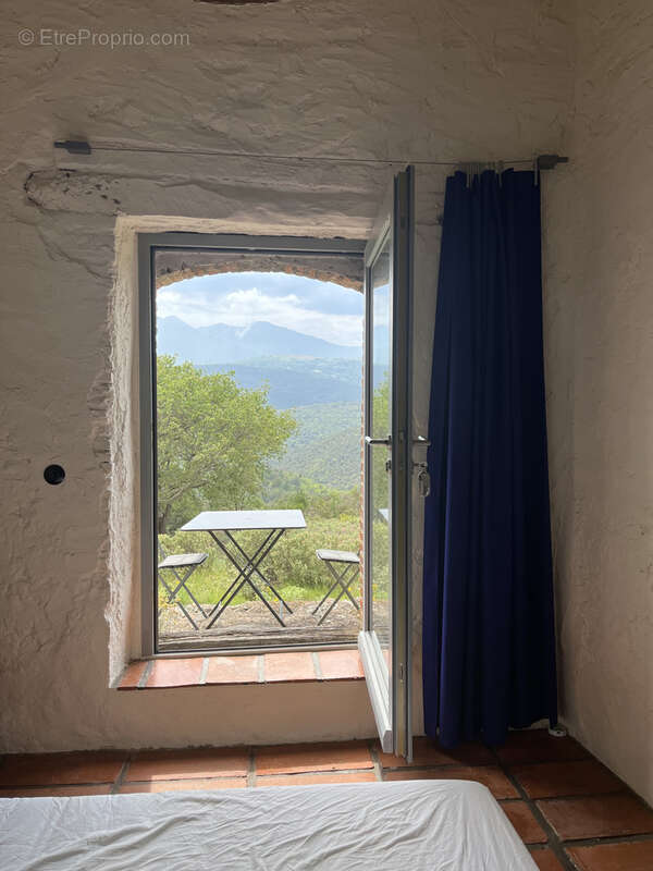 Maison à CALMEILLES