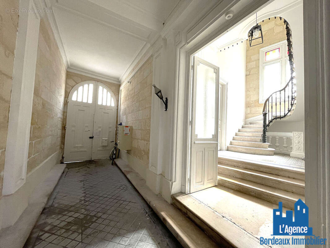 Appartement à BORDEAUX