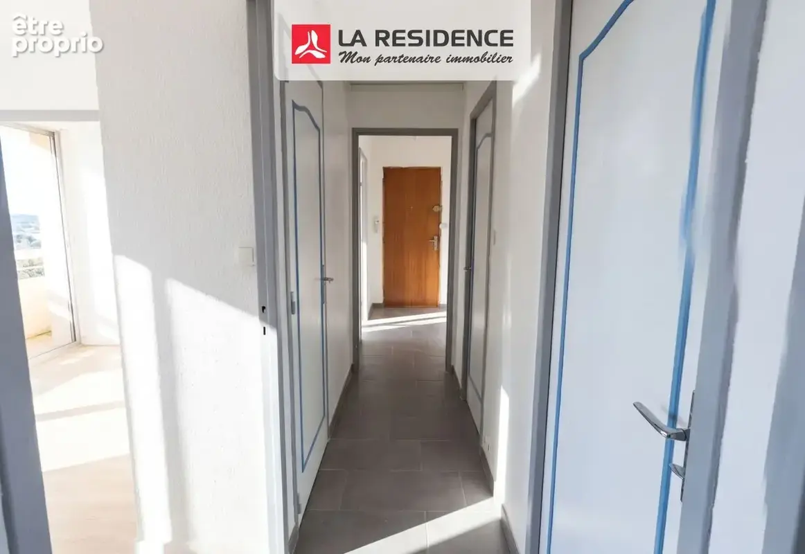 Appartement 4 pièces 70 m² à vendre à Valence (26000) - photo 9