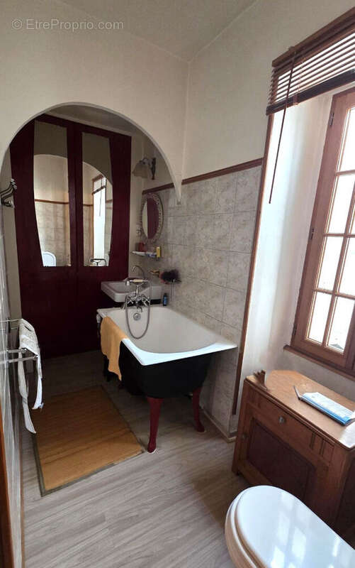 Maison  7 pièce(s) 220 m2 - photo 10