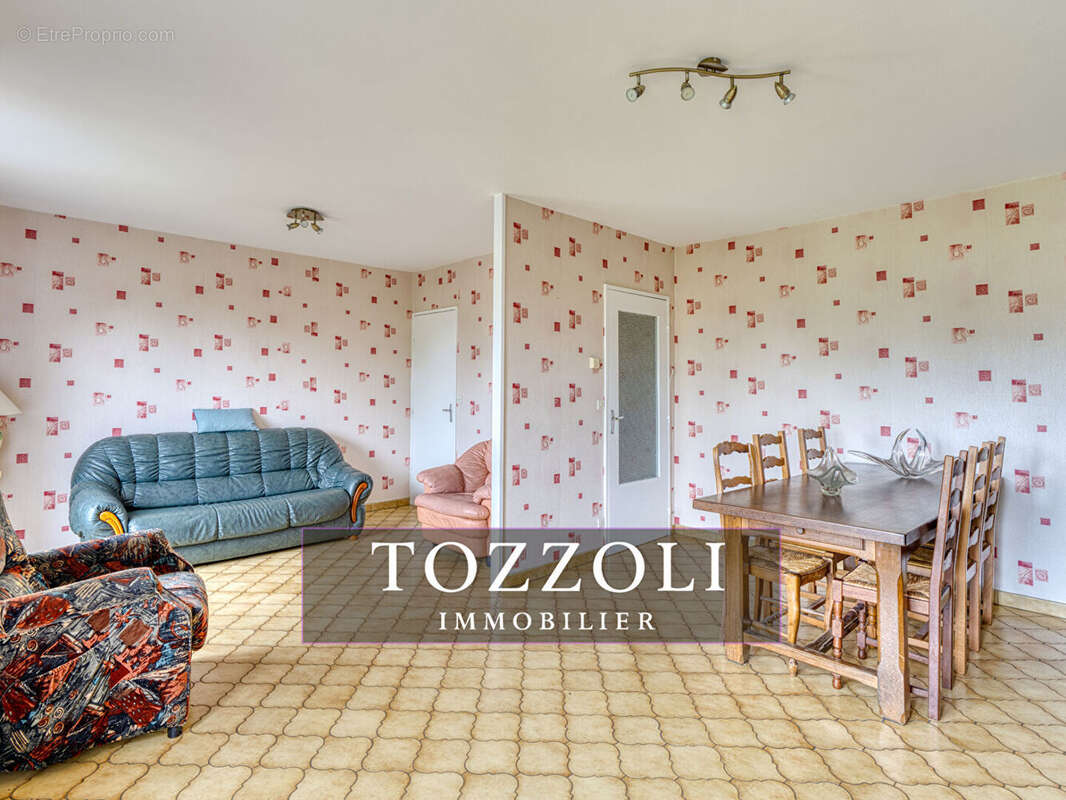 Maison Corbas 4 pièce(s) 94.25 m2 - photo 3
