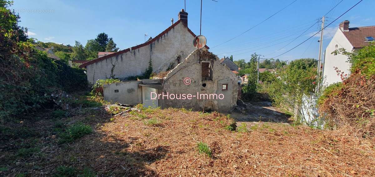 Maison 40 m² à Presles  - photo 2