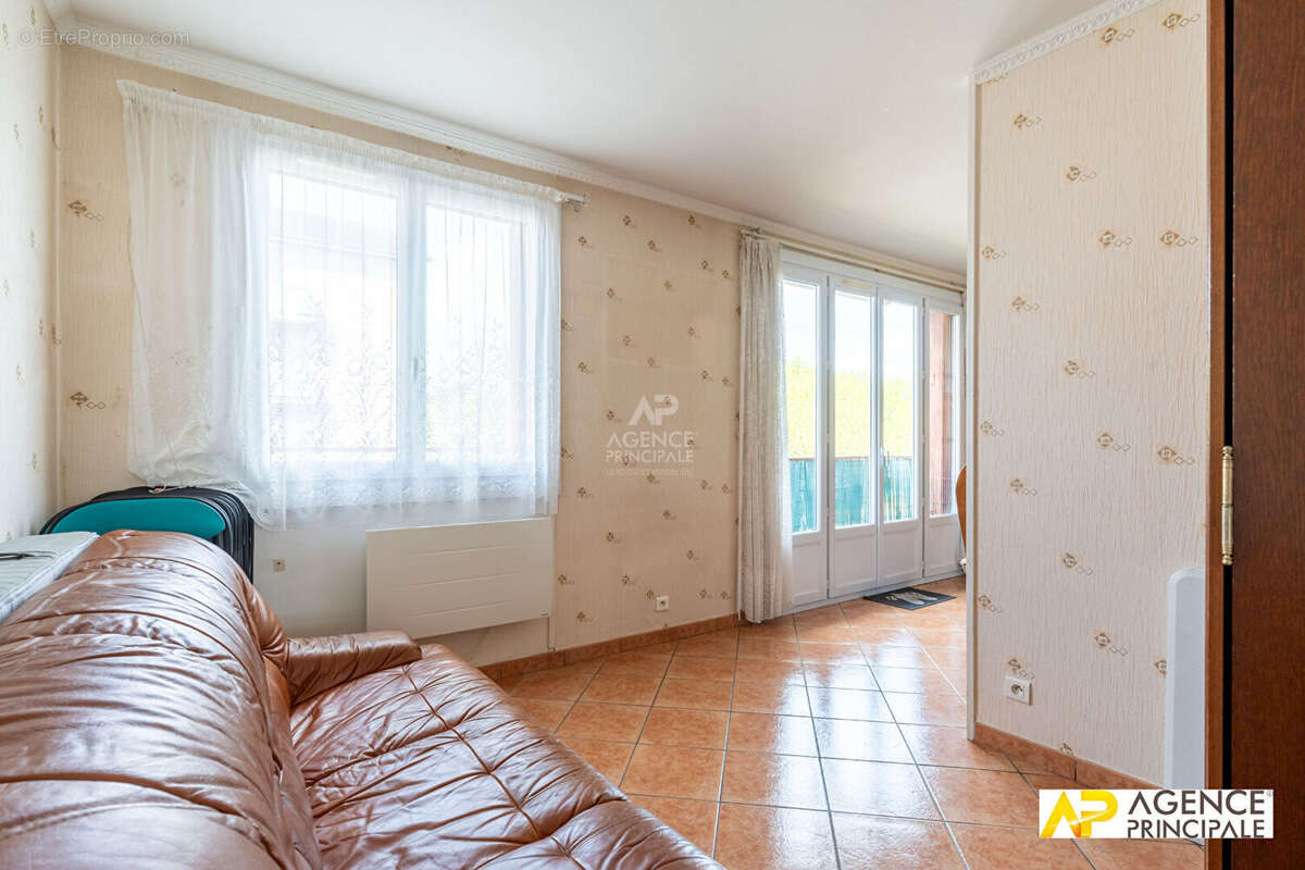 Appartement Le Mesnil Le Roi 3 pièce(s) 66 m2 - photo 10