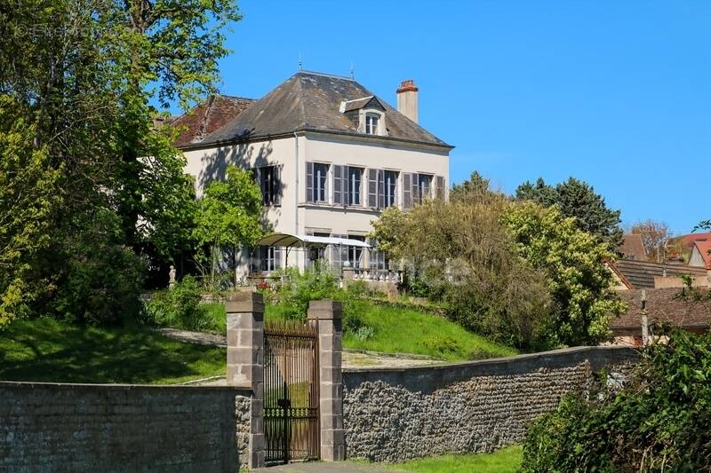 Maison à MERCUREY