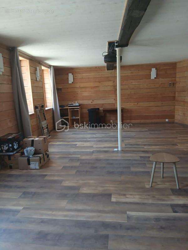 Maison à MENIL-HUBERT-EN-EXMES