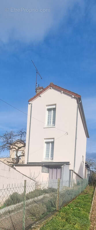 Maison à LUCE